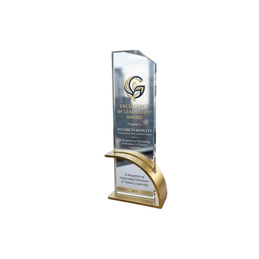 Custom Crystal & Glass Shields in Islamabad & Rawalpind
